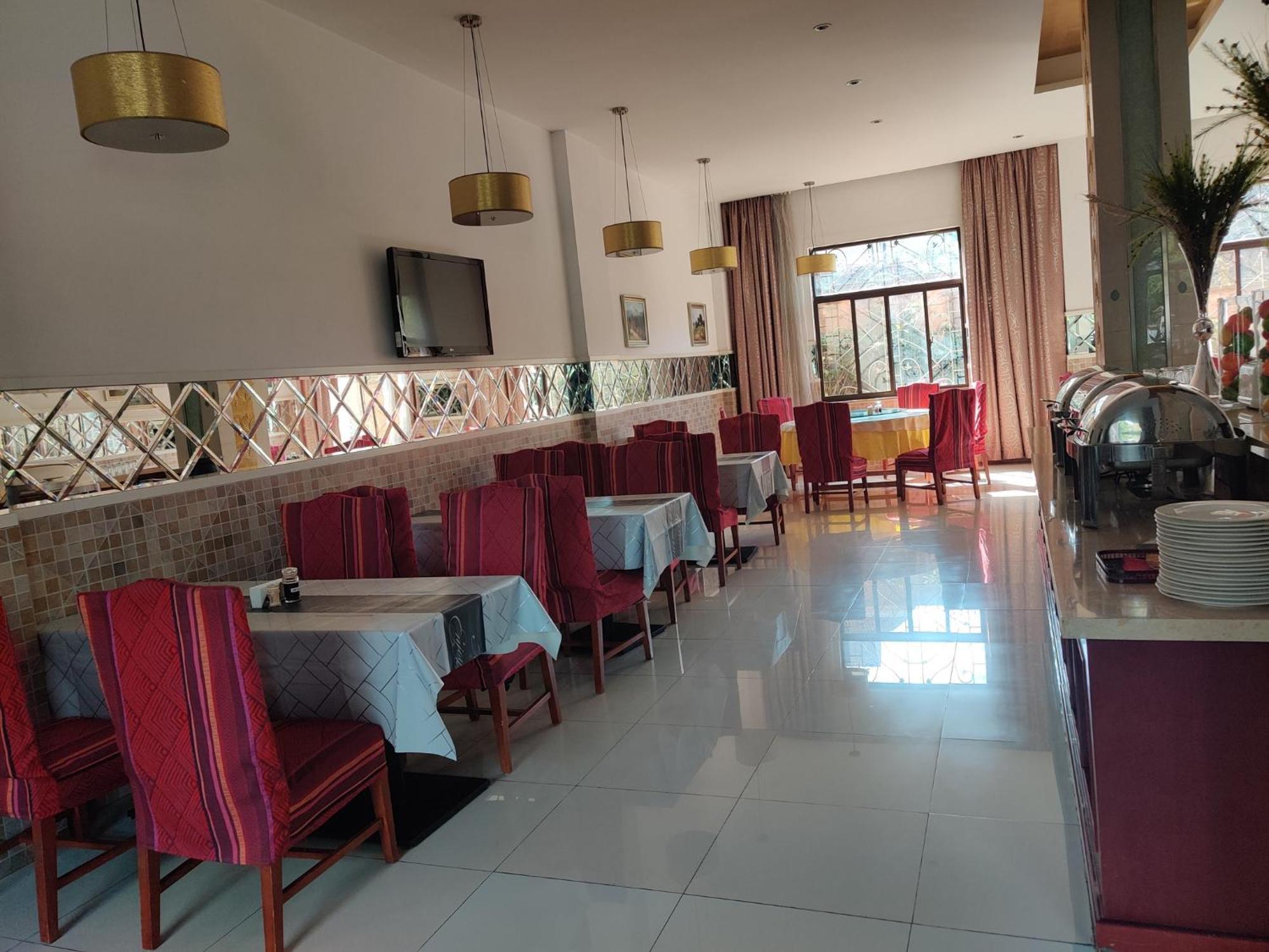 Soluxe Club International Hotel Nairobi Dış mekan fotoğraf